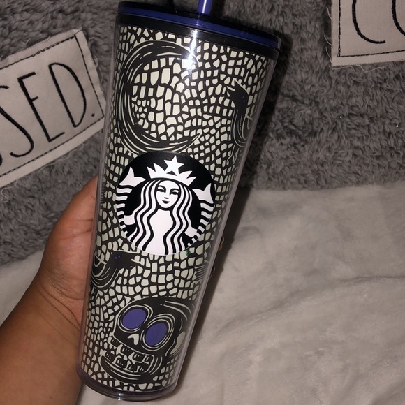 Starbucks Glow In Dark Cup Venti with black logo - Picture 2 of 3